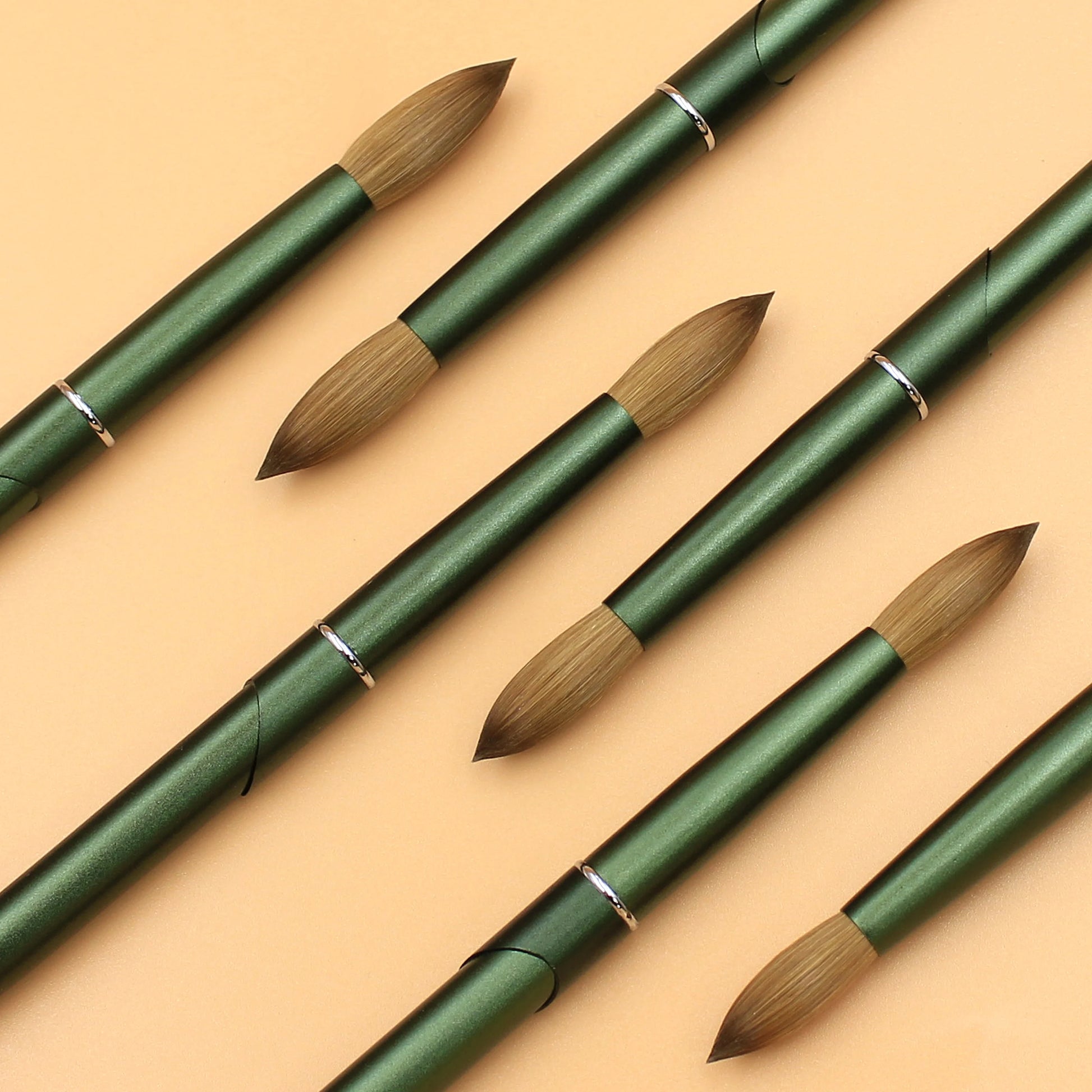 100% Pure Kolinsky Acrylic Nail Brush Custom Logo Matte Green Metal Handle round Crimped Head Nail Brushes for Acrylic Manicure